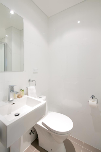 Bathroom 5