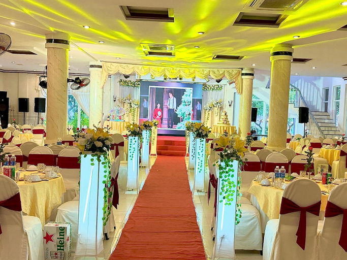 Food & Drinks 4, Hung Vuong Hotel, Tuy Hoa