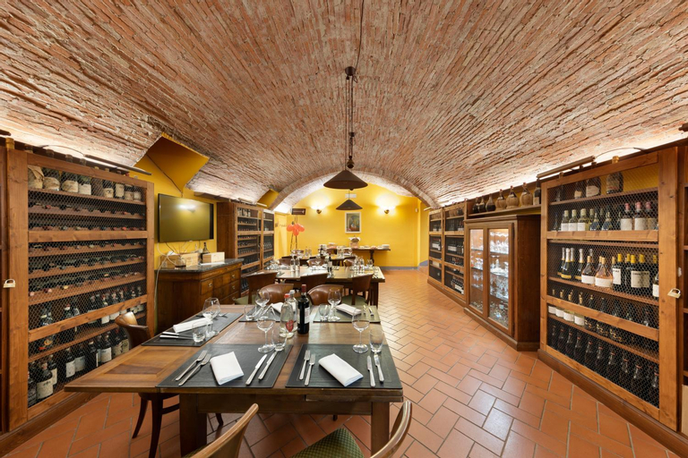 Food & Drinks 1, Villa Castiglione, Florence