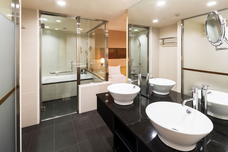 Bathroom 5, Art Hotel Hirosaki City, Hirosaki