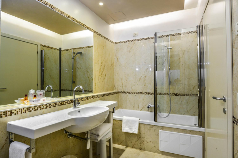 Bathroom 4, San Marco Palace, Venezia
