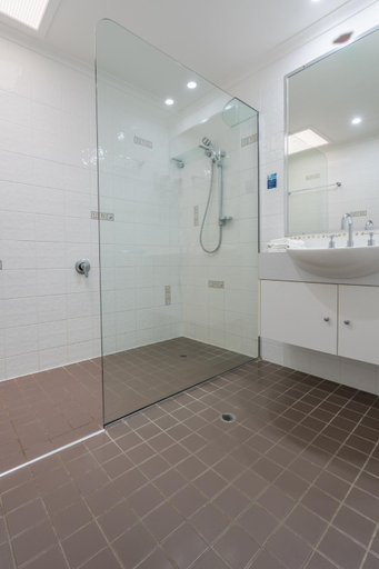Bathroom 4, Pandanus Palms Resort, Redland Bal