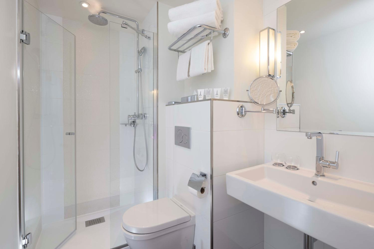 Bathroom 4, Gustave Hotel, Paris
