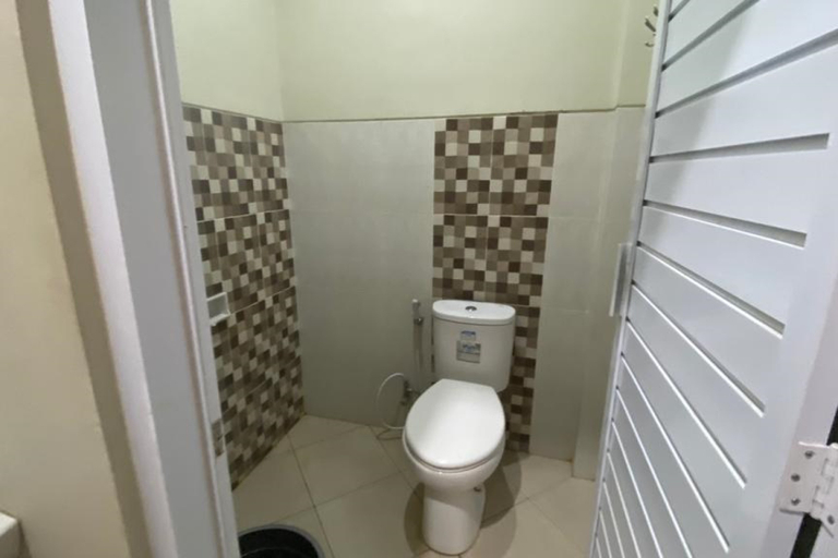 Bedroom 3, SPOT ON 93527 Agus Kostel Syariah, Pati