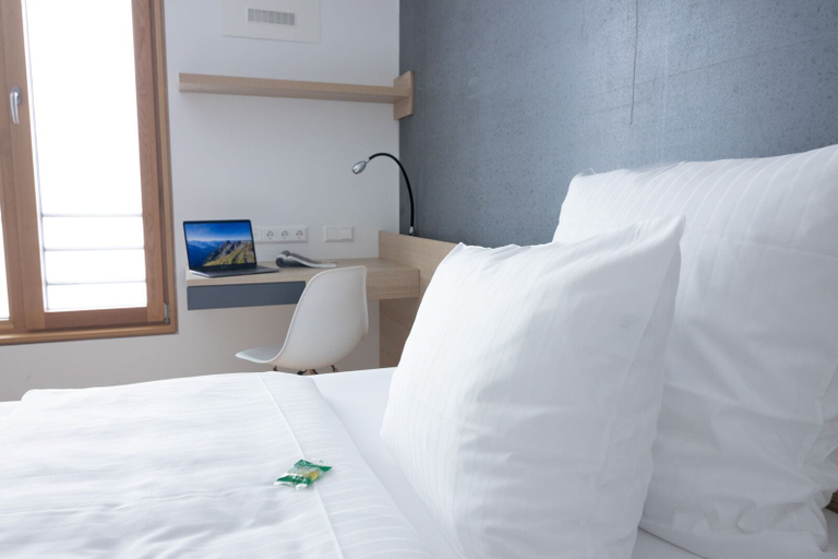 Bedroom 4, DEKRA Congresshotel Wart, Calw