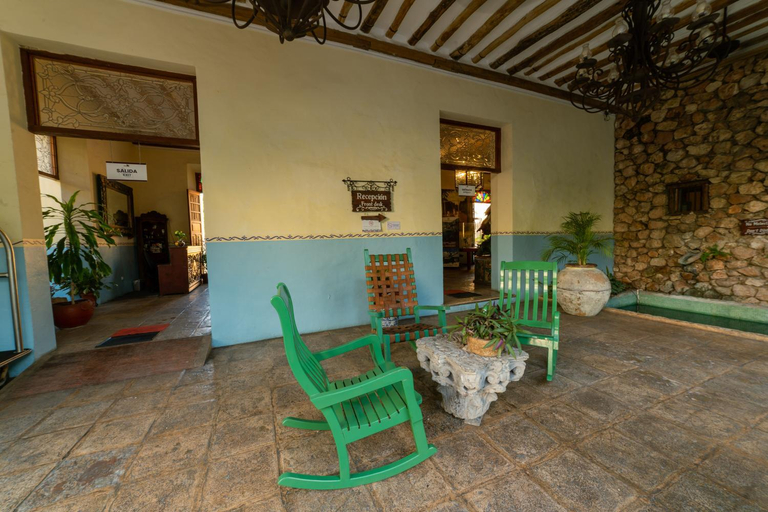 Public Area 4, El Meson Del Marques, Valladolid