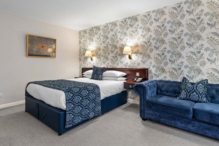 Bedroom 4, Hotel Mariners, Pembrokeshire