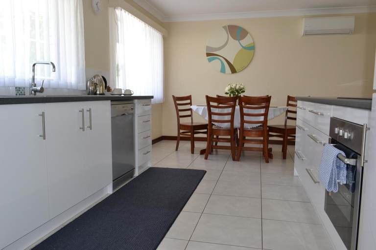 Dining Room 16