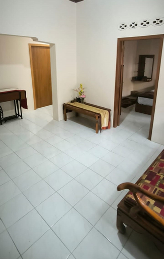 Bedroom 5, ANDUANG Family Homestay, Bukittinggi