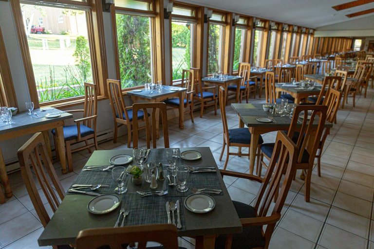 Food & Drinks 5, Hotel Cap Aux Pierres, Charlevoix