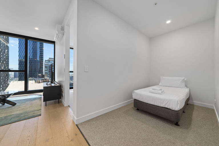 Bedroom 4, Aspire Melbourne, Melbourne
