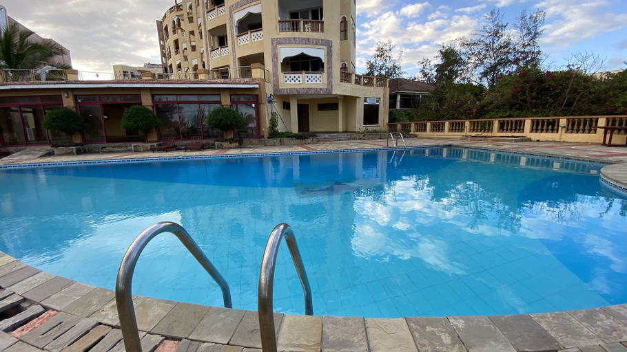 Sport & Beauty 4, Lux Suites Shanzu Beachfront Apartments, Kisauni