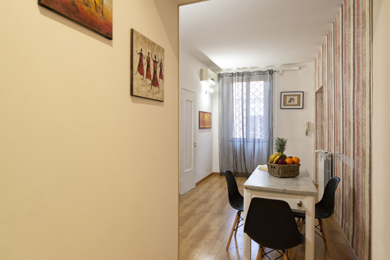 Others 4, Rome La Sapienza Apartment, Roma