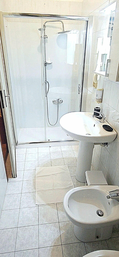 Bathroom 5, Hotel Ristorante delle Valli, Torino