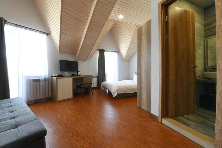 Bedroom 2, Hotel Ereto, Kazbegi