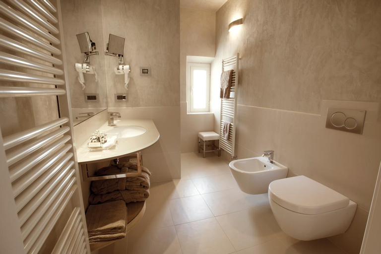 Bathroom 6