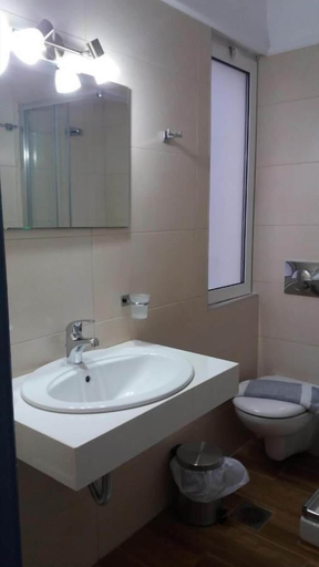 Bathroom 4, River Side Hotel, Crete
