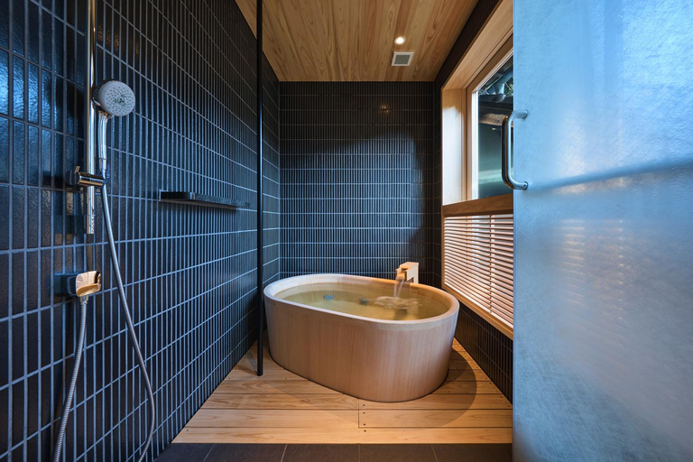 Bathroom 5, Kinosaki Onsen Nishimuraya Honkan, Toyooka