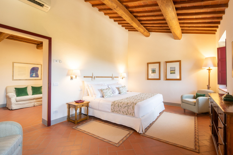 Bedroom 4, The Club House, Siena