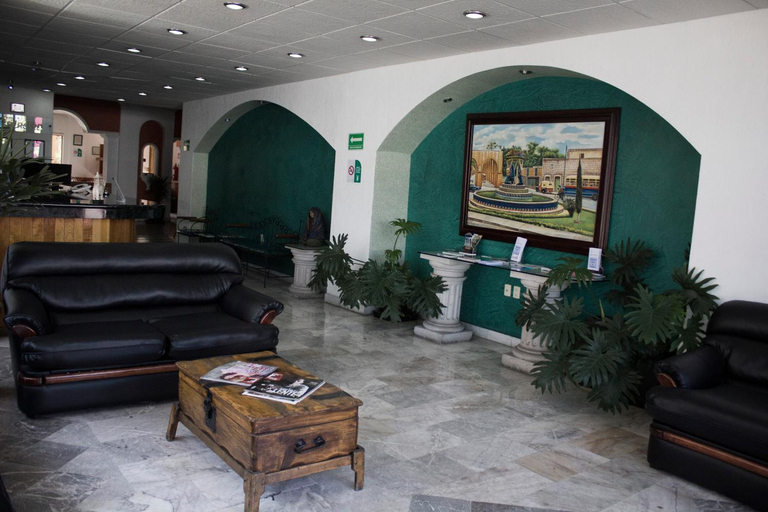 Public Area 2, Estanza Hotel & Suites, Morelia