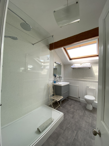 Bathroom 3, GLENHOLME Kendal, Cumbria