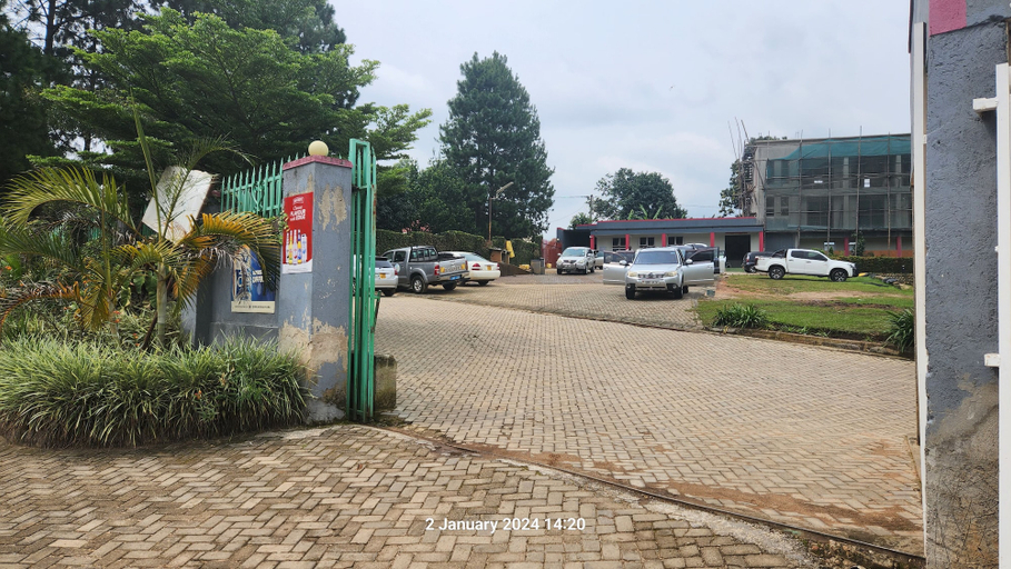 Others 4, Peak Hotel, Igara