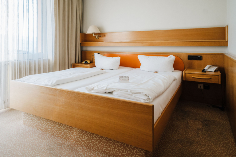 Bedroom 4, Savoy Hotel Bad Mergentheim, Main-Tauber-Kreis
