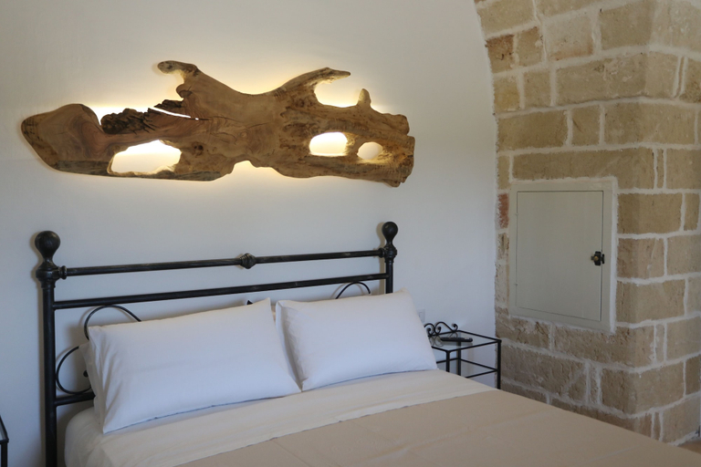 Bedroom 3, Luxury B&B Casina il Mandorlo, Lecce