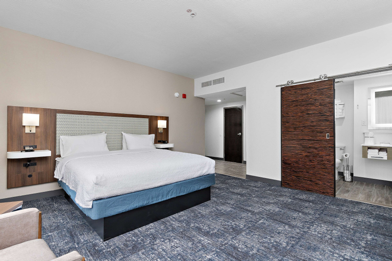 Bedroom 8