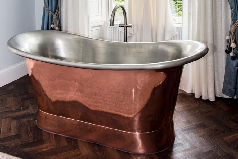 Bathroom 4, Stratton House Hotel, Gloucestershire