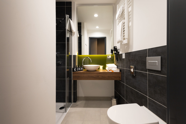 Bathroom 5, GINN Apartment-Hotel Stuttgart Esslingen, Esslingen