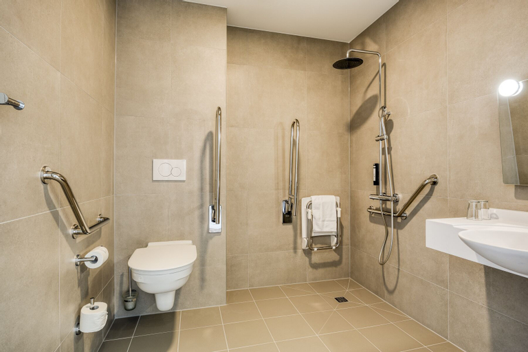 Bathroom 8