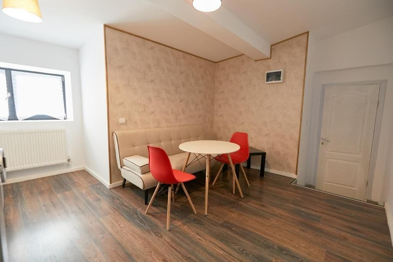 Others 5, Stanford Aparthotel, Municipiul Bucuresti