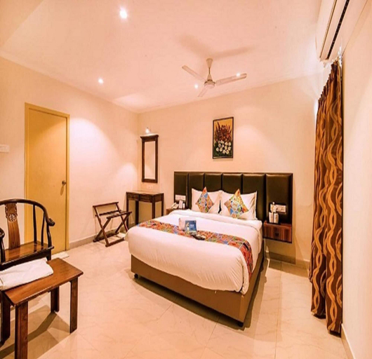 Others 3, Blossoms Hotel and Service Apartment, Chennai