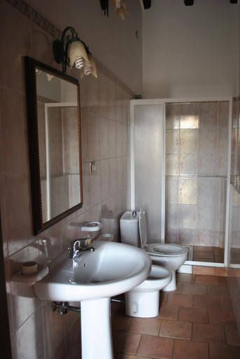 Others 4, Agriturismo Borgo San Nicolao, Catania