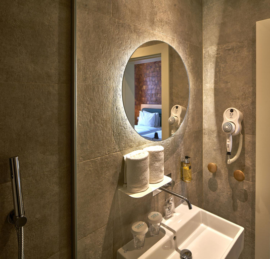 Bathroom 4, My Story Hotel Tejo, Lisbon