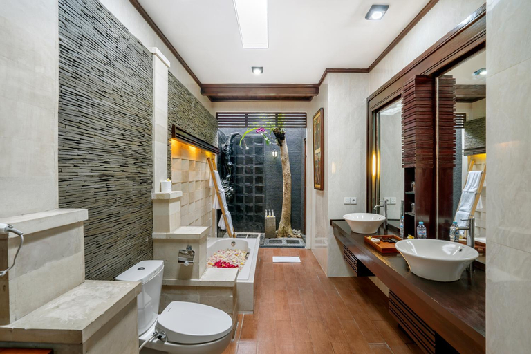 Bathroom 11