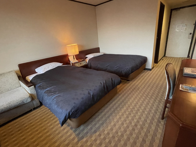Bedroom 3, Gifu Grand Hotel, Gifu