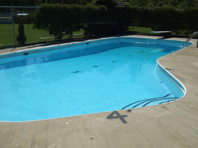 Sport & Beauty 5, Mary's Motel, Columbia-Shuswap