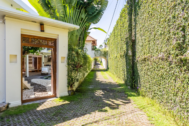Exterior & Views, Villa Ku Tama by Villa Finder, Badung