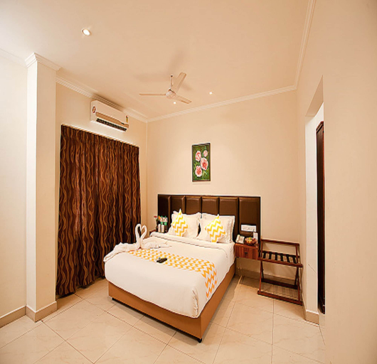 Bedroom, Blossoms Hotel and Service Apartment, Chennai