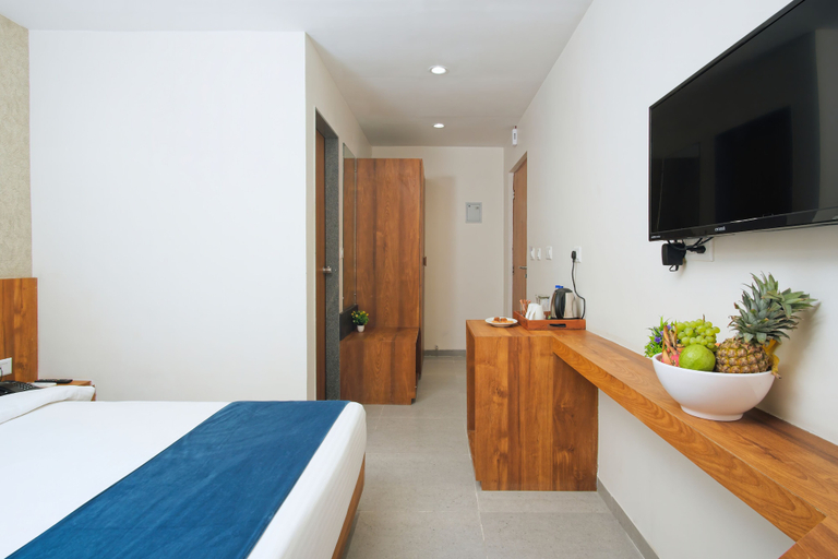 Bedroom 3, Rishivan Hotels and Wellness, Surendranagar