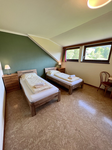 Bedroom 2, Pension Lambrecht, Murau