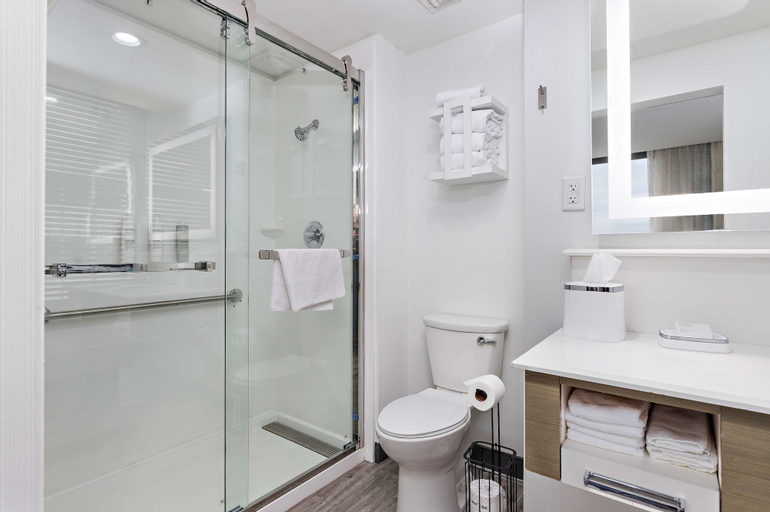 Bathroom 6