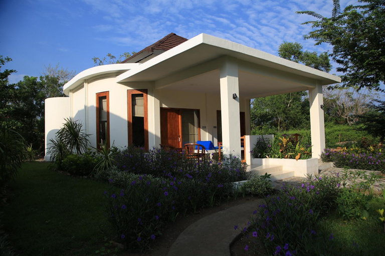 Exterior & Views 2, Puri Sari Beach Hotel, West Manggarai
