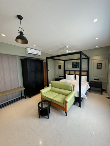 Bedroom 2, HOTEL MUMBAI HOUSE VALNAI MALAD, Mumbai Suburban