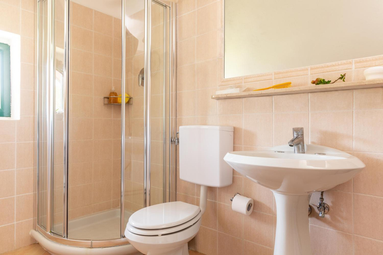Bathroom 3, Osa Resort, Grosseto