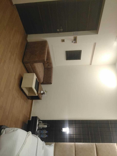 Others 4, Hotel New Grand, Deoghar