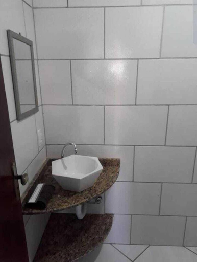 Bathroom 3, Pousada Beach House, Cabo Frio