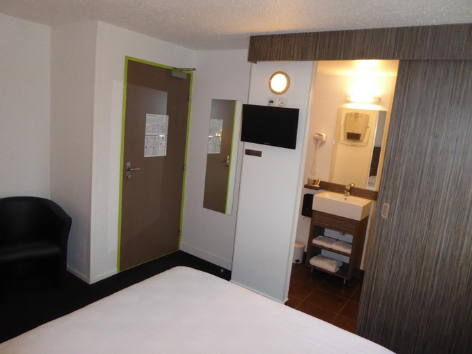 Bedroom 3, Hotel Le Cosy Blois Villebarou                                                  , Loir-et-Cher